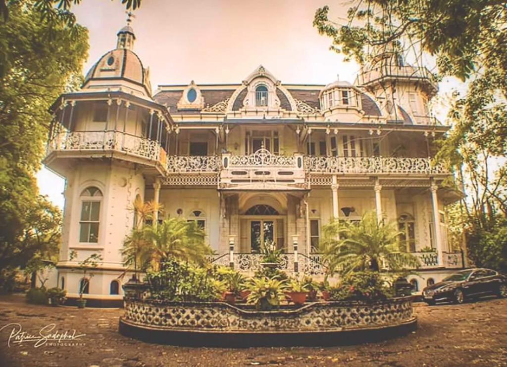 Picture of Roomor, Ambard's House located in Trinidad and Tobago, Port of Spain. Available as a wedding venue, for photography, bridal photos, graduations
